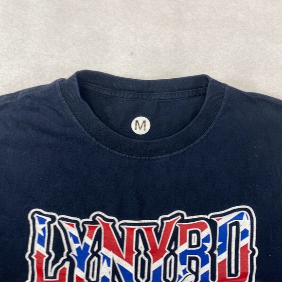 Lynyrd Skynyrd Graphic Band Tee Thrifted Vintage Style Size M - Picture 9 of 12